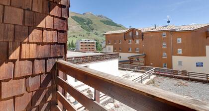 Cosy Apartment 150 m From ski Slopes