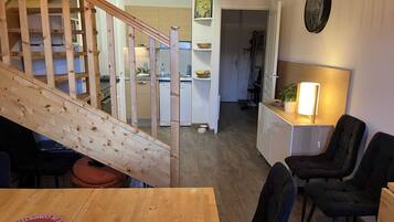 Apartment | Dining