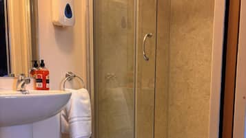 Dobbeltrom – standard, eget bad | Bad