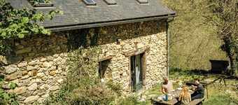 Large-capacity mountain gîte with breathtaking mountain views