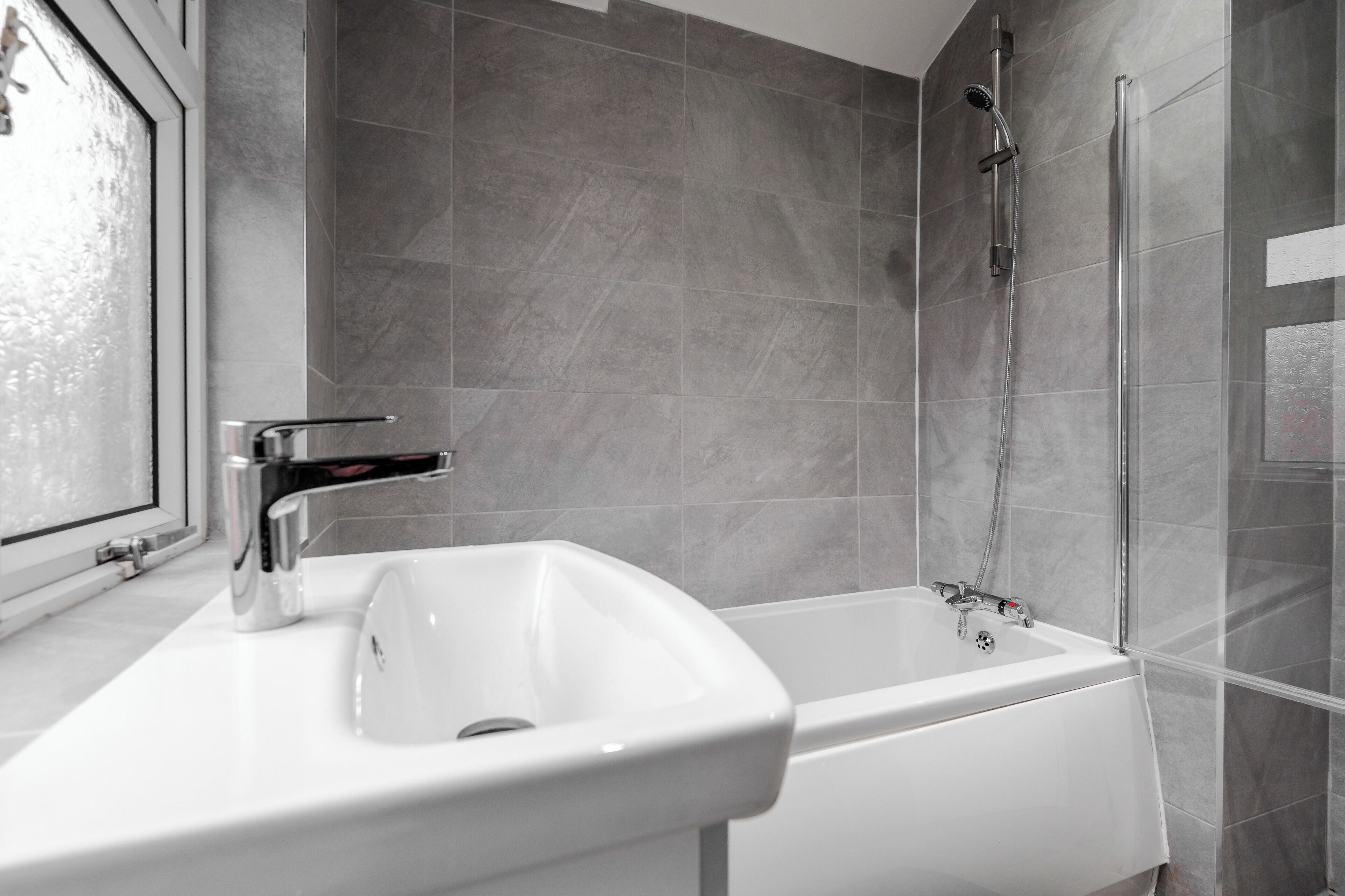 House, 3 Bedrooms | Bathroom