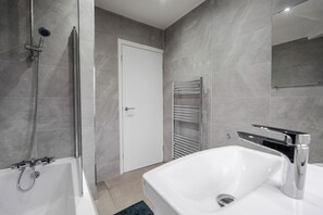 Ferienhaus, 3 Schlafzimmer | Badezimmer
