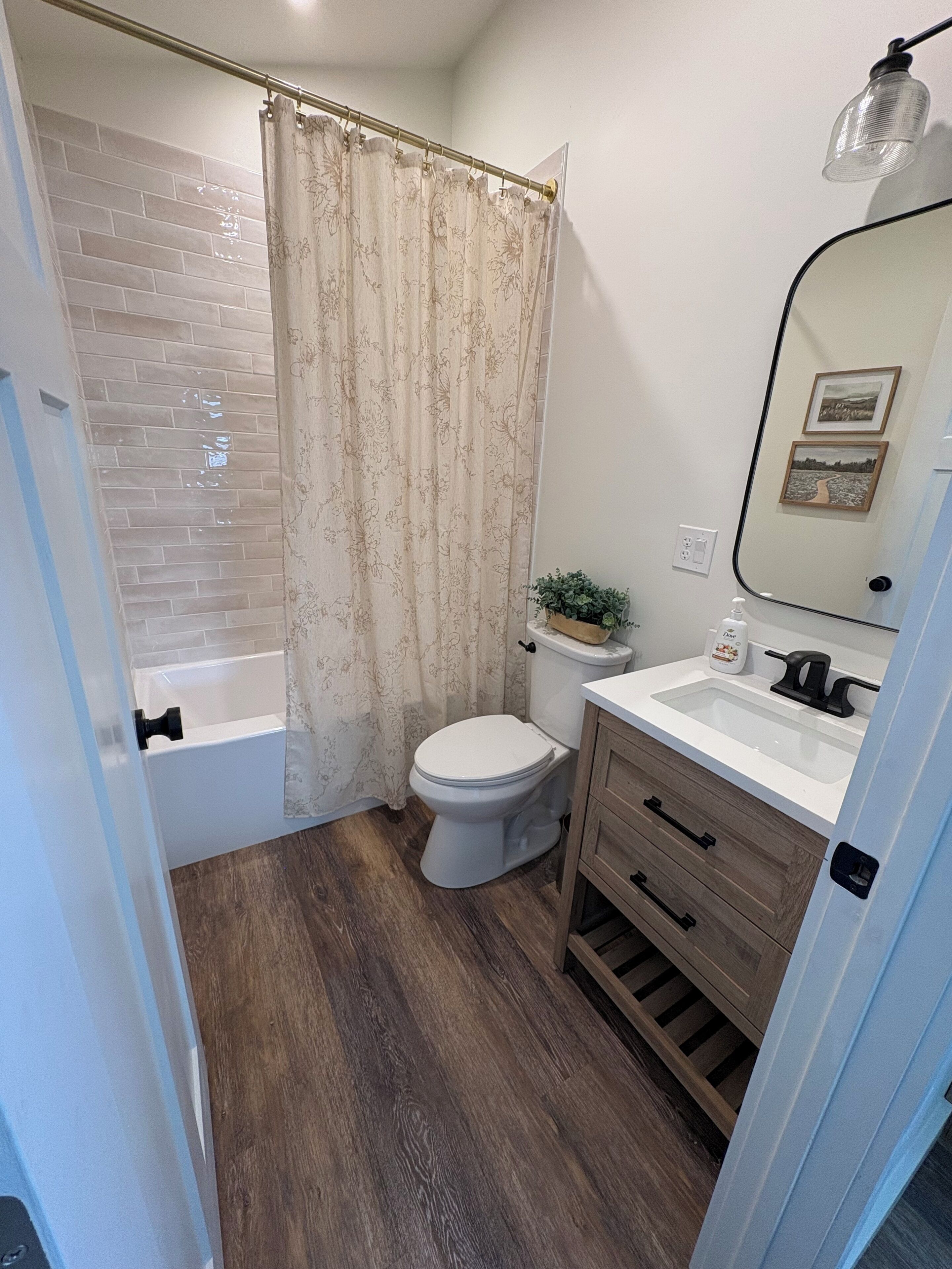 Towels, soap, toilet paper