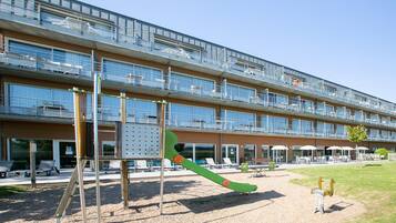 Apartment | Garden