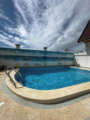 Outdoor pool - Havillah Bustani Apartments (Diani Beach)