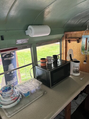 Peaceful 2-bedroom campground with AC in Lake City