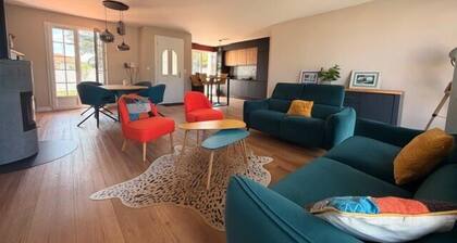 Villa with large terrace and garden in Angoulins
