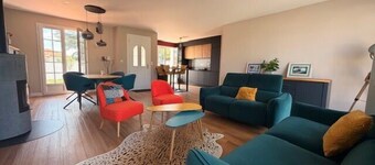 Villa with large terrace and garden in Angoulins