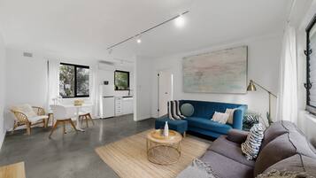 Apartment | Living room