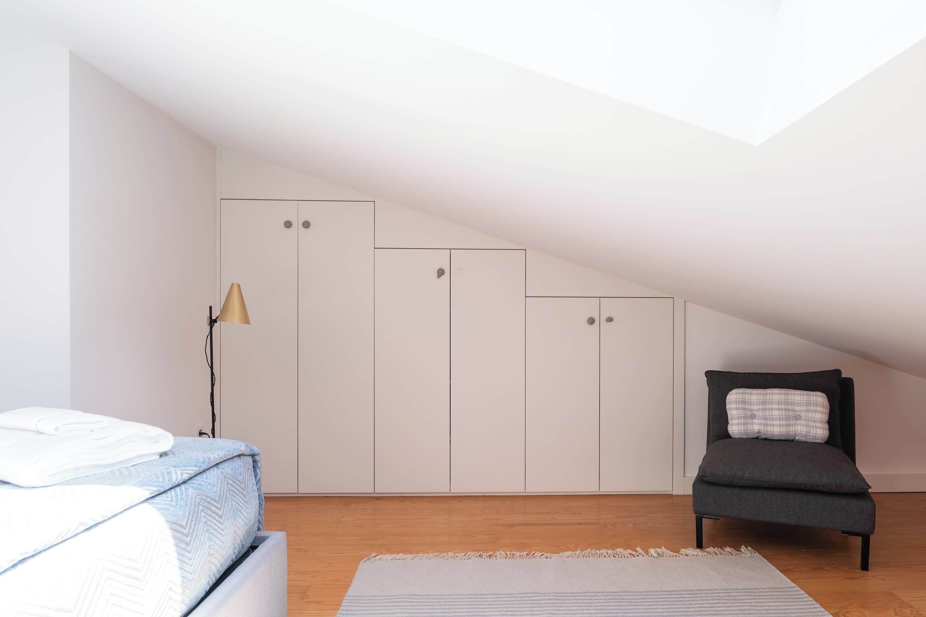 Bügeleisen/Bügelbrett, Reisekinderbett, WLAN, Bettwäsche