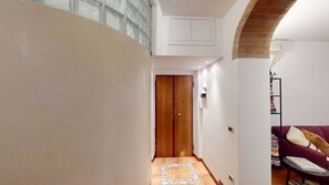 Interior - De Angeli Home, not far from City Life, via Marghera and C.so Vercelli (Milano)