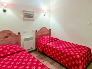 Apartment - Sunny Alpine Stay for Four (Allos)