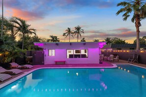 Pool - Barbie Poolhouse - 3 Ensuite BR - Outdoor Dining (Wilton Manors)