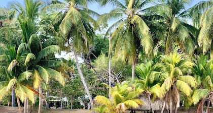 Quiet beach in a natural reserve with AC near Rincon del Mar