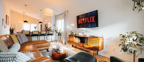 TV, DVD-spiller og kontorer