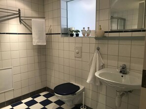 Appartement, 1 chambre, accessible aux personnes à mobilité réduite, foyer | Salle de bain