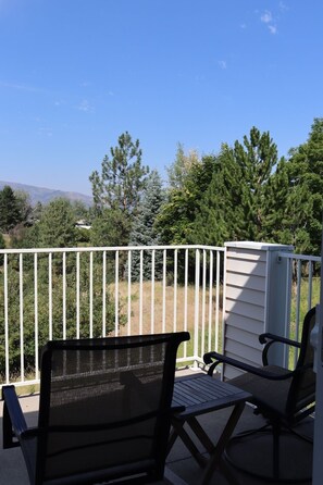 Property grounds - Marvelous Mountain-View Condo (Missoula)