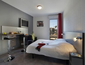 1 bedroom, bed sheets - City Access Stay Near Montpellier (Saint-Jean-de-Vedas)