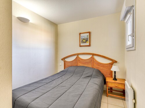 Sea View Apartment for 4 in Valras-plage