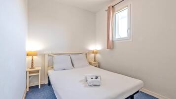 Apartment | 3 bedrooms, bed sheets