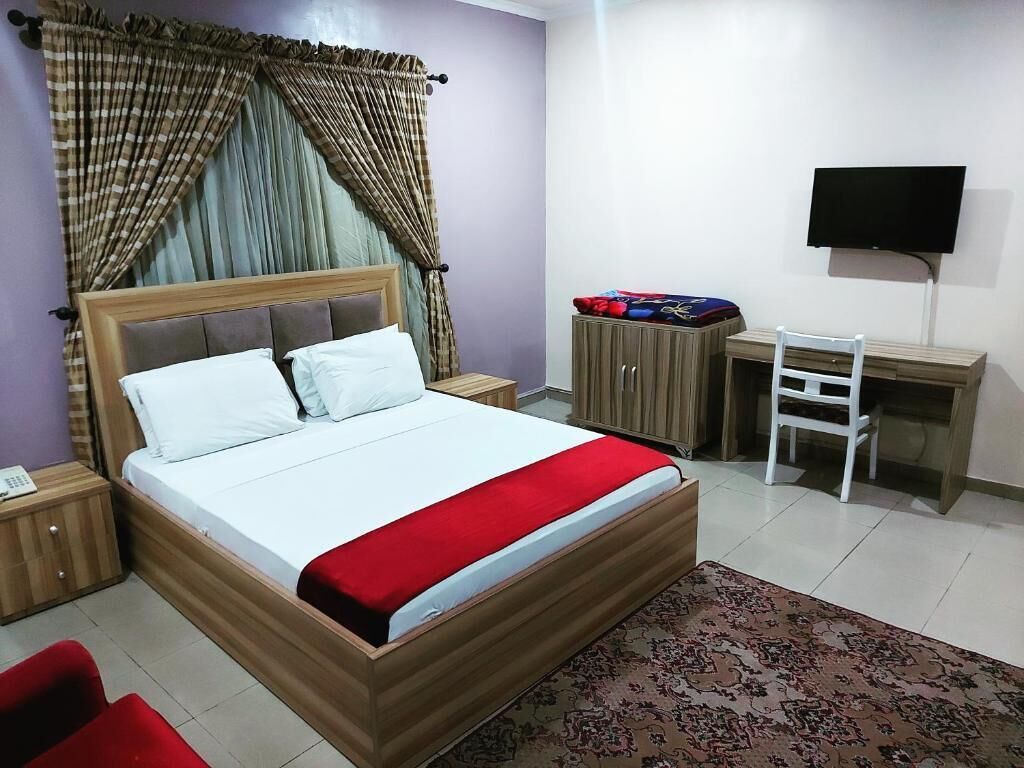 Standard Double Room | Free WiFi