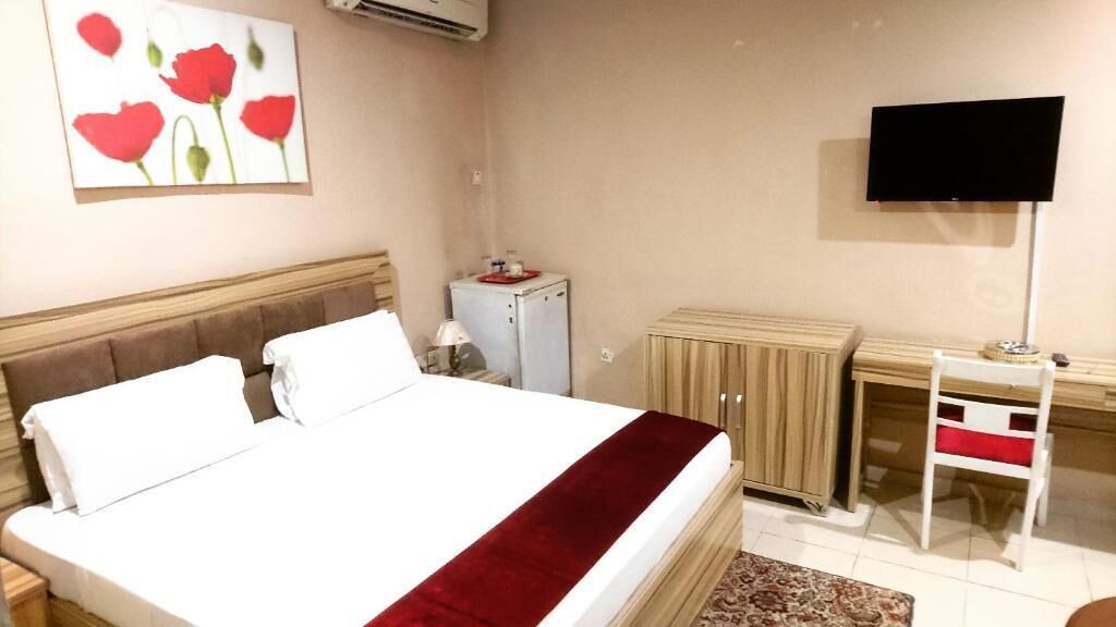 Standard Double Room | Free WiFi