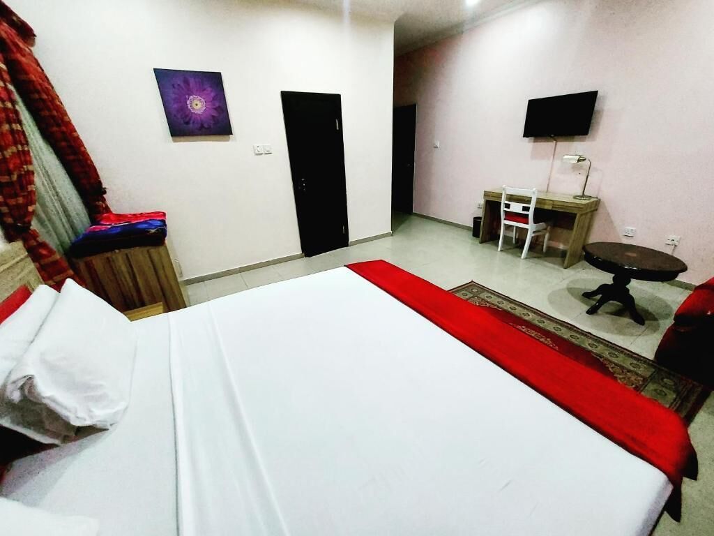 Basic Double Room | Free WiFi