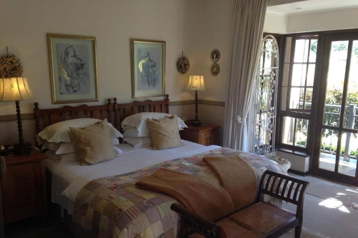 Double Room, 1 Queen Bed, Patio, Garden View | Free WiFi