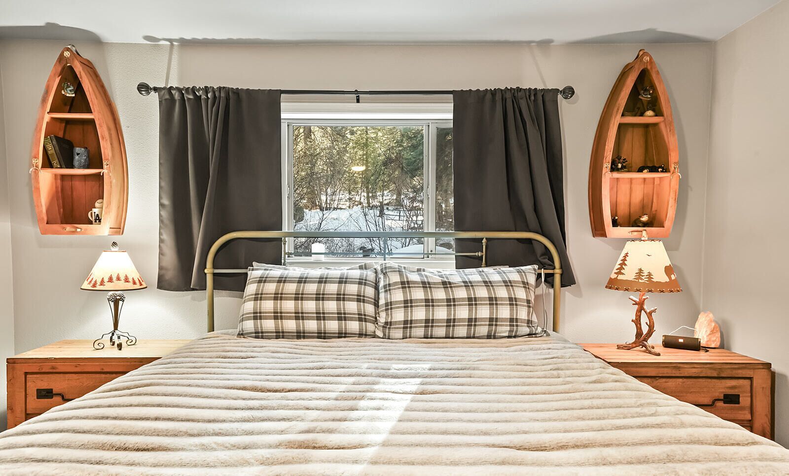 4 chambres, fer et planche à repasser, Wi-Fi, draps fournis