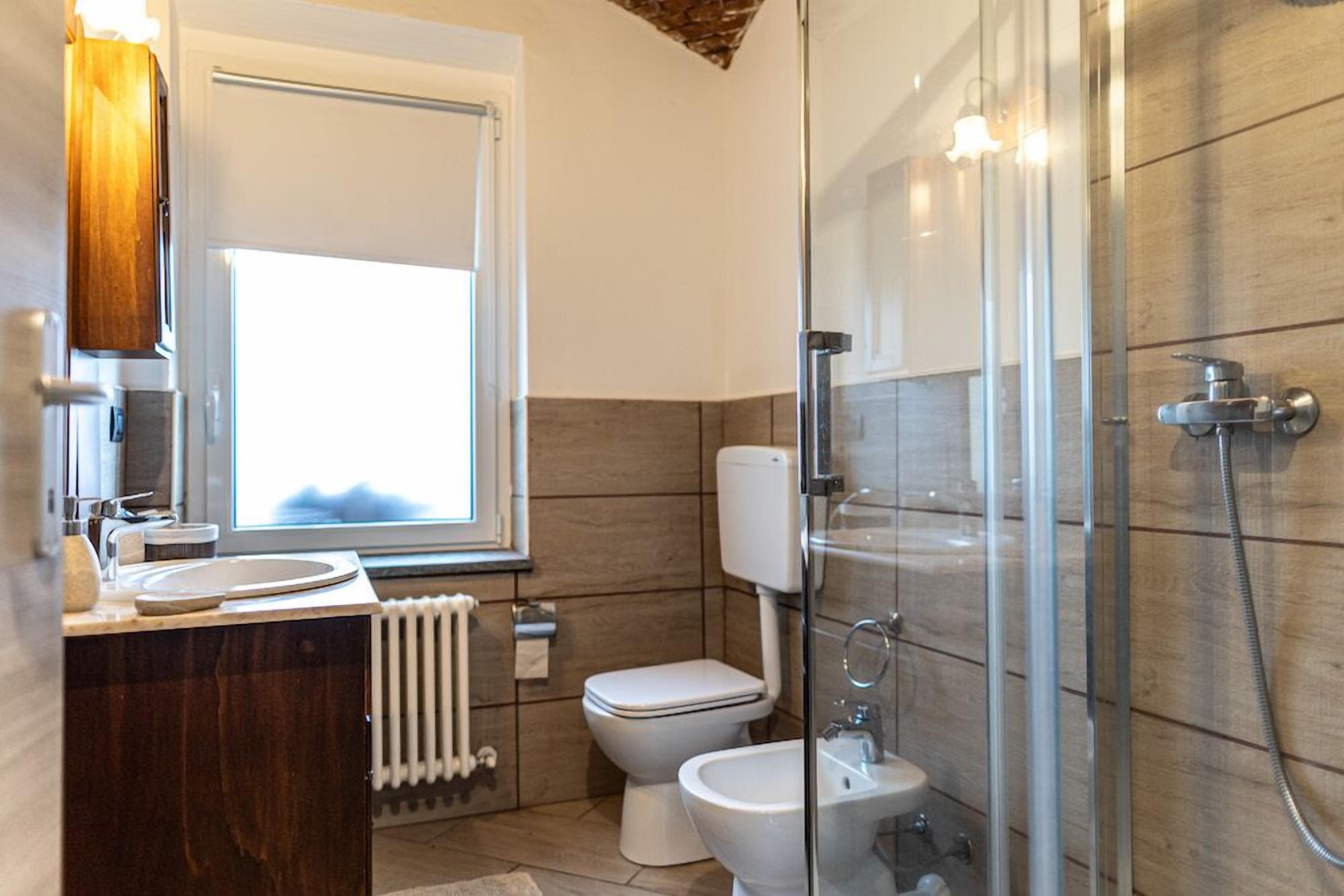 Departamento Deluxe, 1 habitación, balcón, vista al jardín | Baño