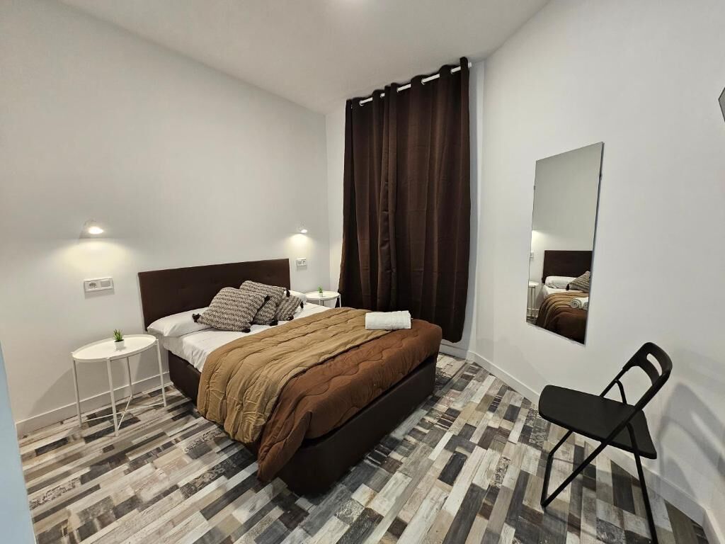Kahden hengen standard-huone, patio | Ilmainen Wi-Fi, vuodevaatteet