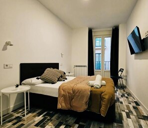 Free WiFi, bed sheets - Hostal Andrea Gran Via (Madrid)