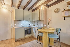 Apartment | Private kitchen - Apartement Saint Germain des Pres (Paris)