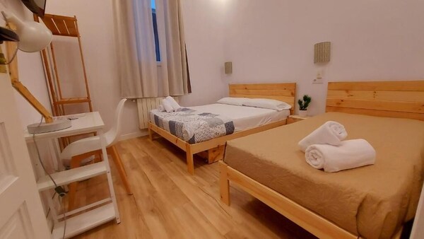 Hostal Andrea Sol - Madrid