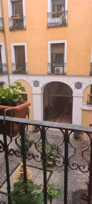 Property grounds - Hostal Andrea Sol (Madrid)