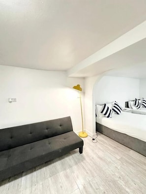 Studio, Terrasse | Innenbereich
