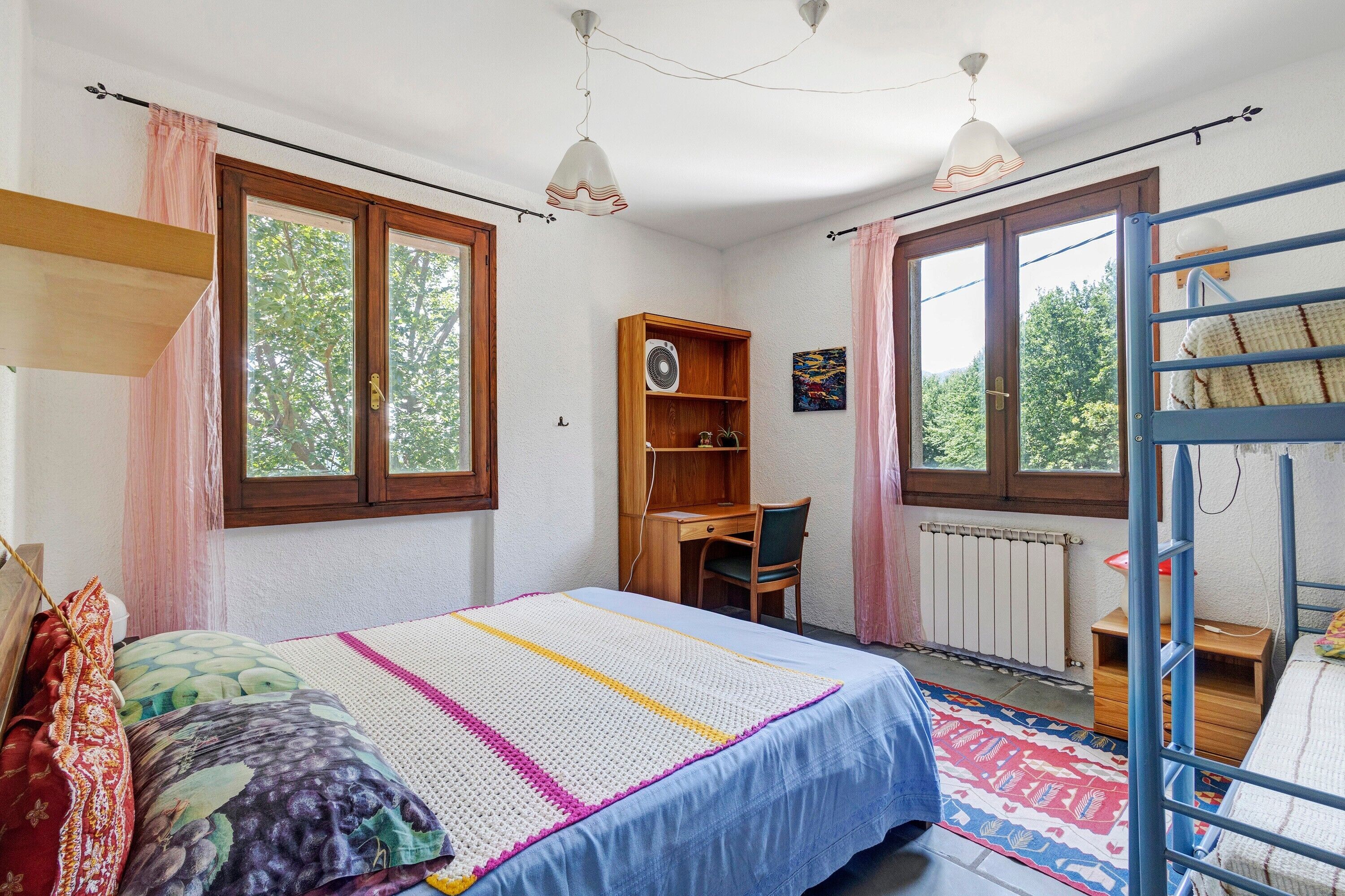 3 camere, Wi-Fi, lenzuola