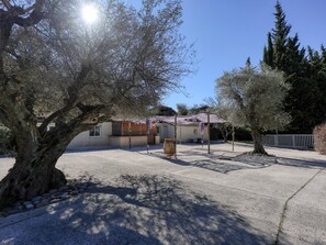 Chalet | Garden - Quiet Detached Chalet for Five (Sollies-Toucas)
