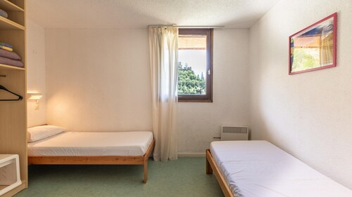 Peaceful Alpine Triplex Escape