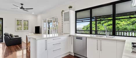 Apartment | Private kitchen