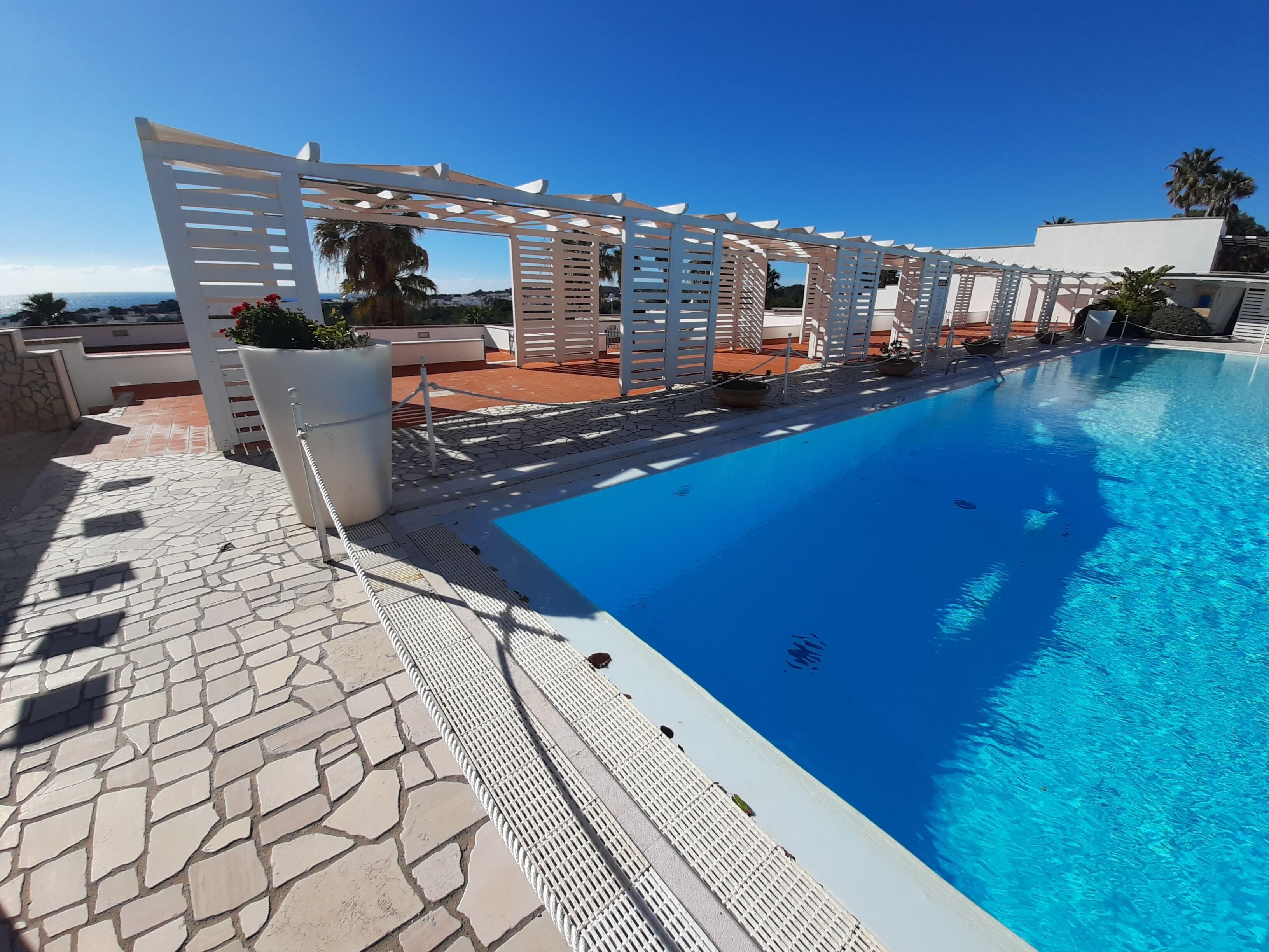 Appartamento Superior, vista piscina | Piscina | Piscina stagionale all'aperto
