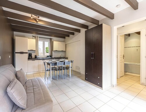 Large Coastal Villa for 7 in Solenzara