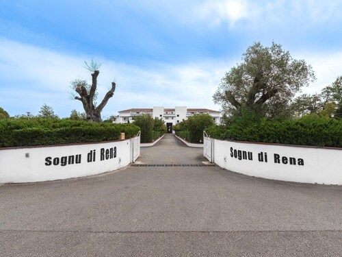 Family Beach Stay for 6 in San Nicolao