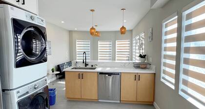 5706- Cute 2B1B Private Unit near FWY 580/24 & UCB