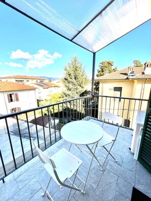 Outdoor dining - Holiday Home Armonia Lucca (Lucca)