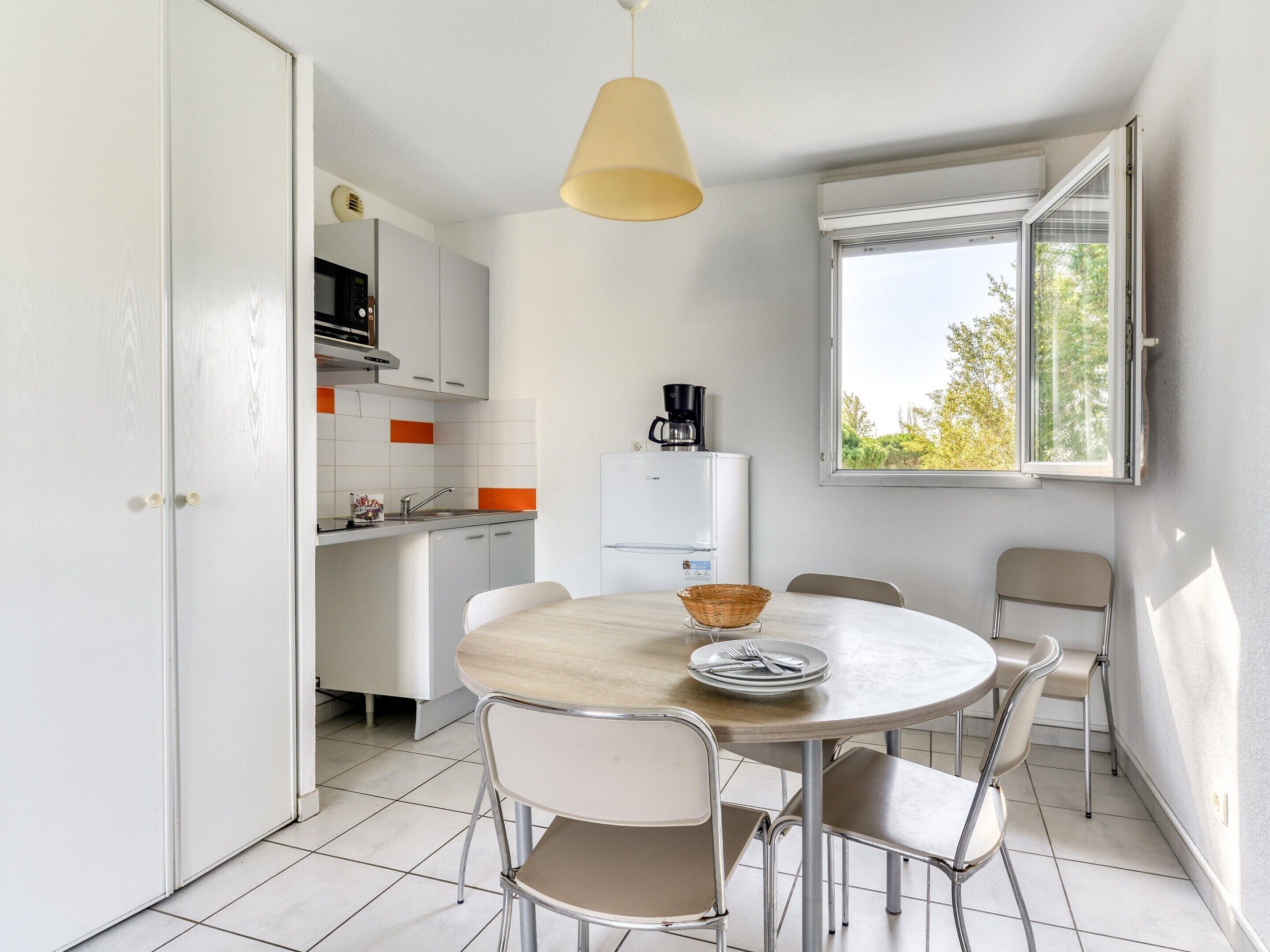 House | Dining