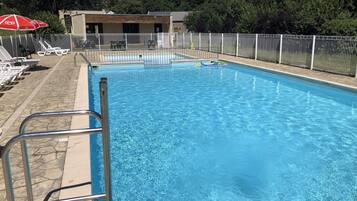 Apartment | Pool | Outdoor pool