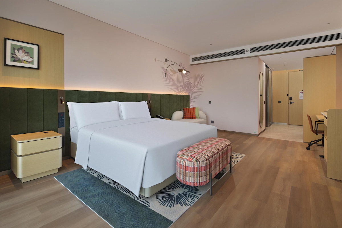 Chambre, 1 très grand lit, accessible aux personnes à mobilité réduite