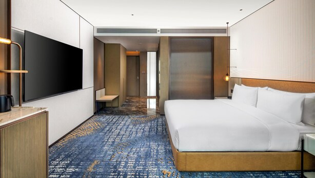 Down duvets, minibar, in-room safe, desk - Hilton Wenzhou (Wenzhou)