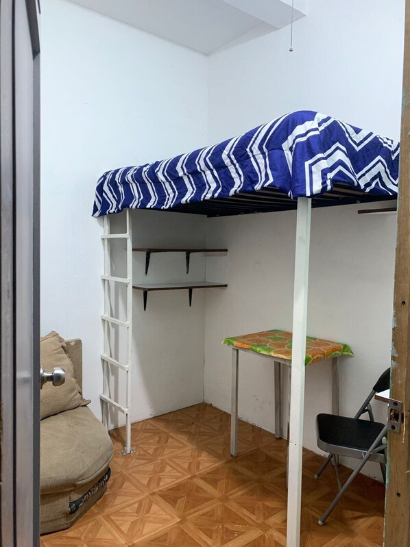 Basic Room - La buena Estancia Casa de Huespedes (Mexico City)